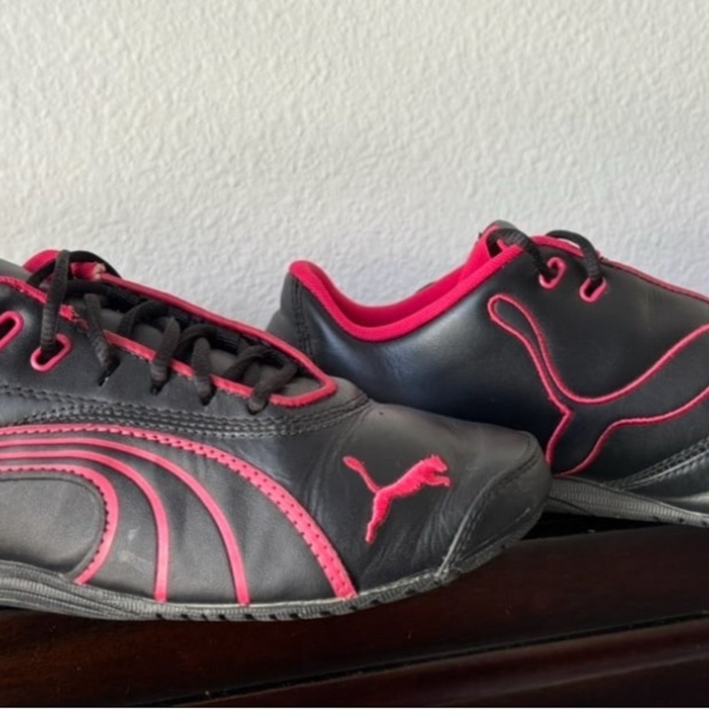 Puma Black Sneakers with Pink Highlights
